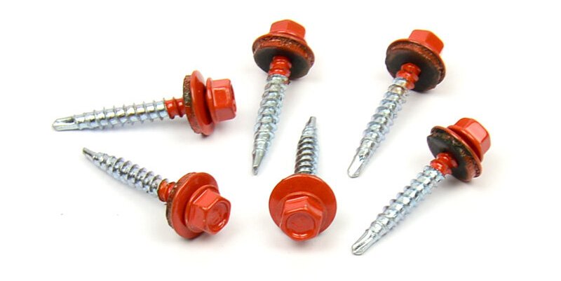 Střešní šroub s EPDM 4,8x35 RAL 3016 korálově červená
