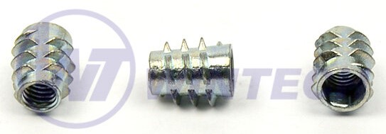 Závrtná matice bez límce M4x8 mm, typ E, zinek bílý